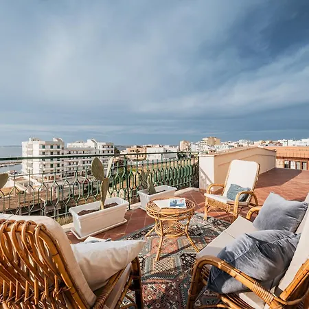 Nova Domus 6, Emma *