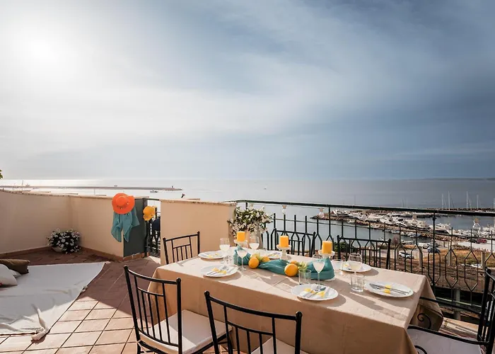 Nova Domus 6, Emma 아파트 갈리폴리